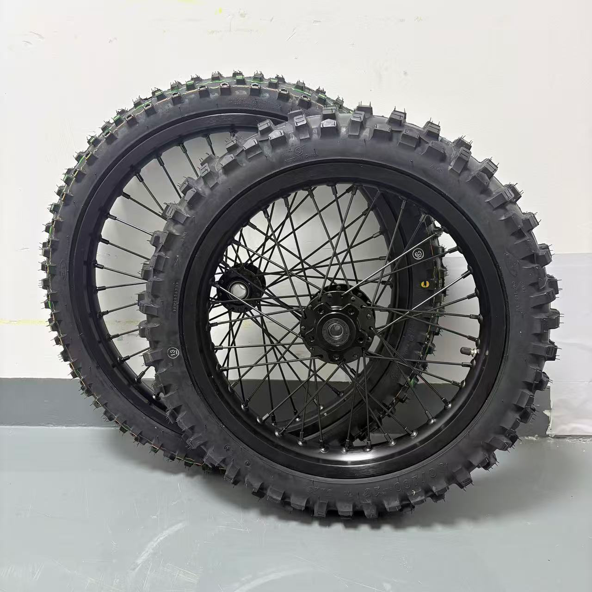 19-inch / 16-inch Dirt Wheel & Tire Set for Surron LBX & Talaria